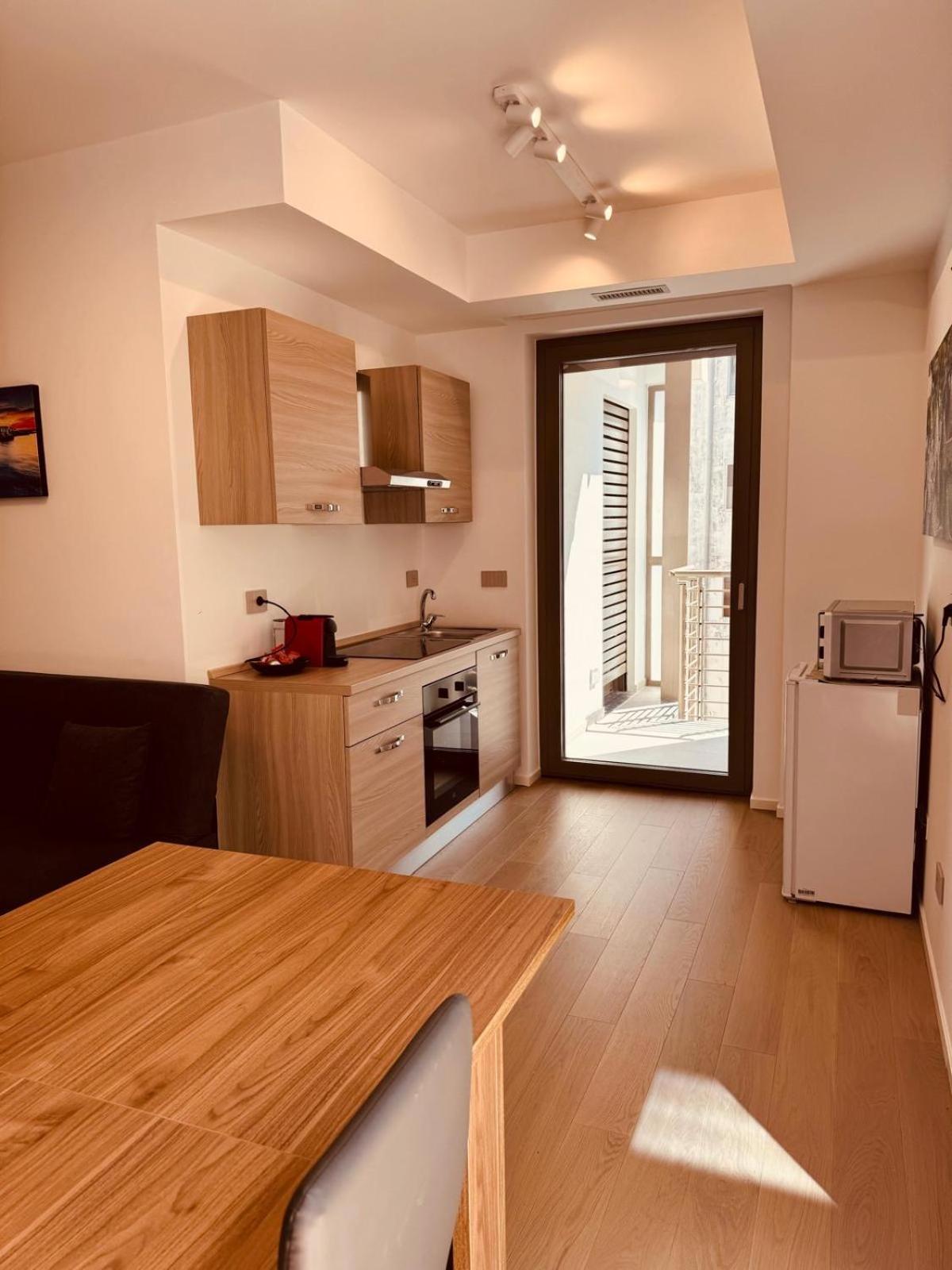 Piccinni Exclusive Suite 5 Bari Buitenkant foto
